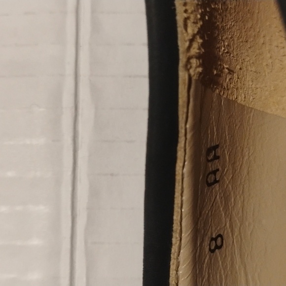 Salvatore Ferragamo Suede Loafers. Womens sz 8AA. Black & Gold Tone Hardware. - Picture 9 of 9